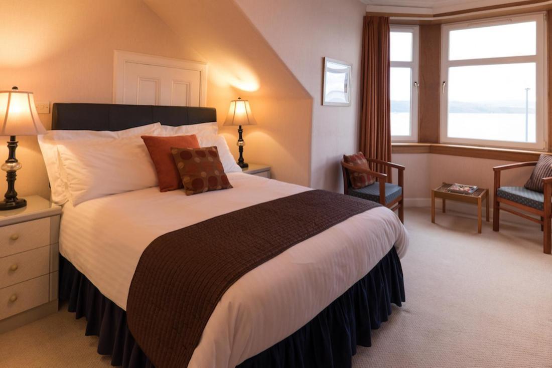 The Cedars Guest House Dunoon Bagian luar foto
